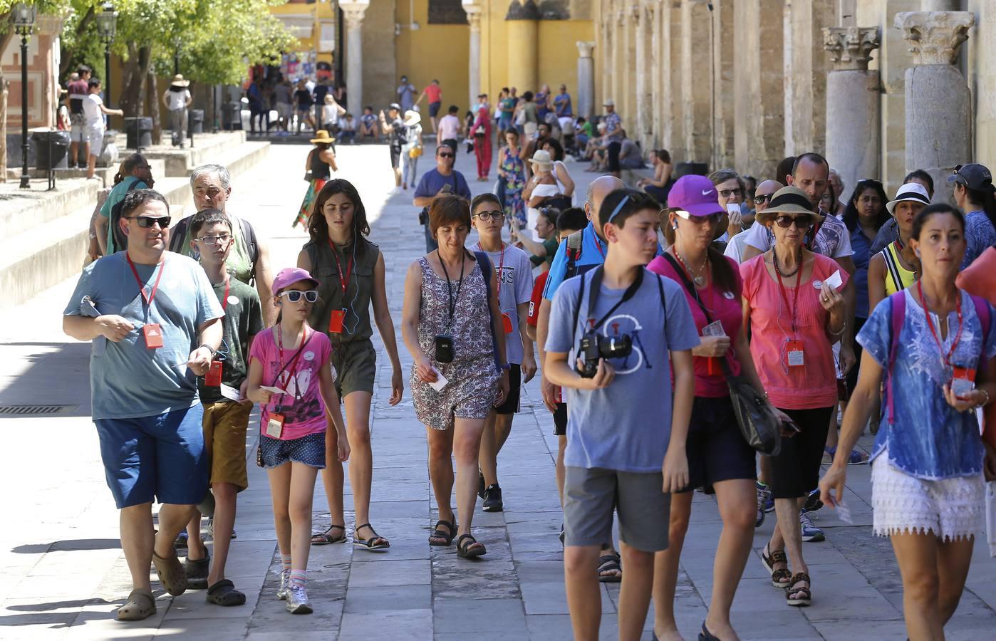 Un calor que «aplatana» al turismo