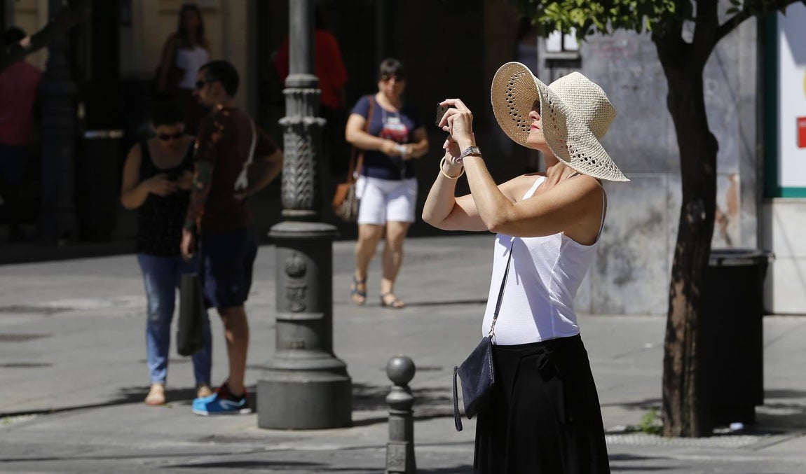 Un calor que «aplatana» al turismo