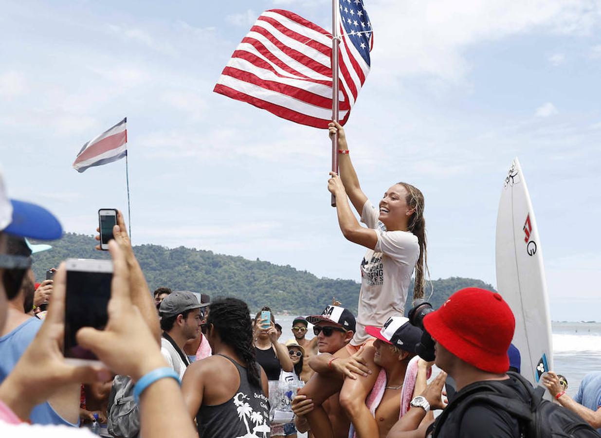 La estadounidense Tía Blanco se coronó hoy, domingo 14 de agosto de 2016, campeona del Open Femenino del Mundial de Surf Costa Rica 2016. 