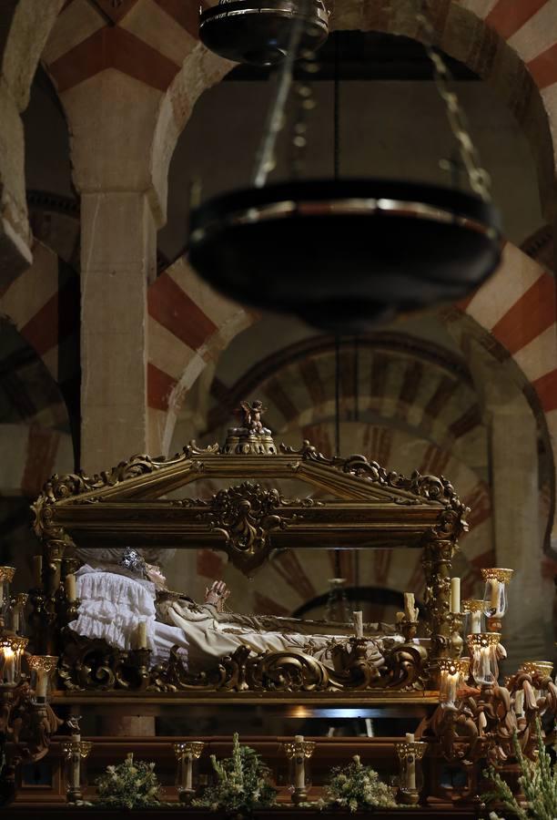 La procesión de la Virgen del Tránsito, en imágenes