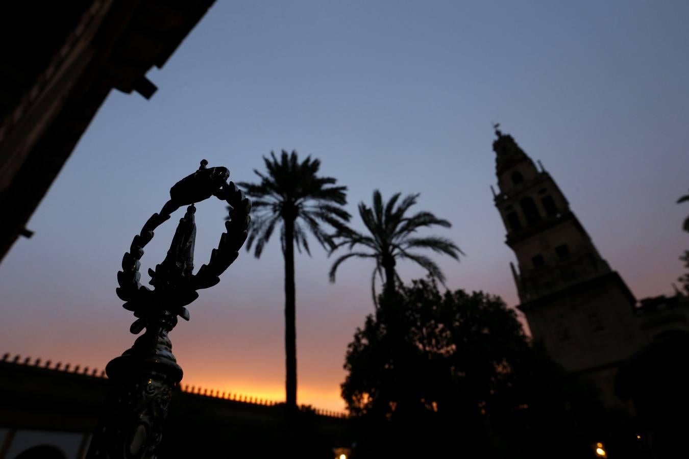 La procesión de la Virgen del Tránsito, en imágenes