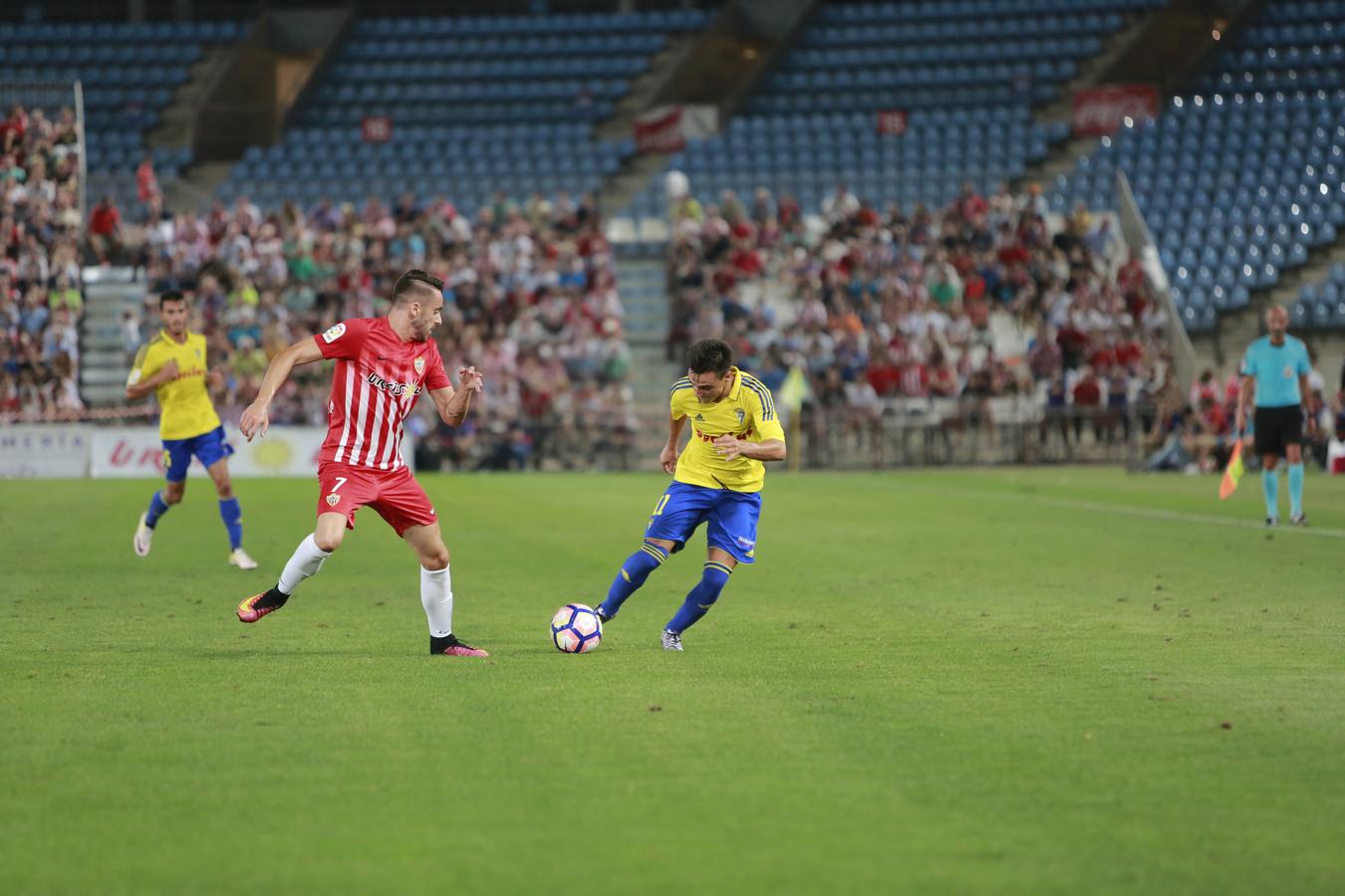 Las mejores imágenes del Almería- Cádiz