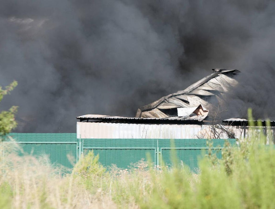 05. La actuación de la UME ha sido requerida por el director de Extinción del incendio, el responsable del Consorcio de Bomberos de la provincia de Guadalajara y la Confederación Hidrográfica del Tajo, para lo que el Gobierno regional ha activado el nivel 2 de la fase de emergencia del Plan Territorial de Emergencia de Castilla-La Mancha, que permite solicitar medios externos a la comunidad.