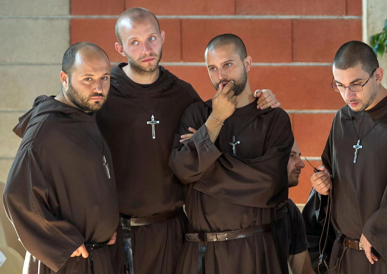 Un grupo de religosos durante el funeral celebrado en Ascoli Piceno. 