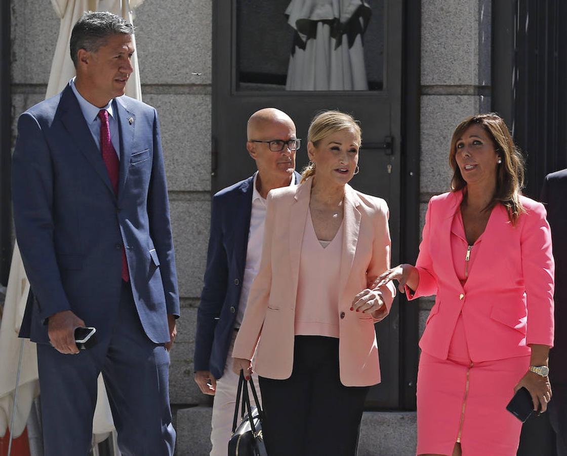 El líder del PP Catalán, Xabier Garcia Abiol, la presidenta de la Comunidad de Madrid, Cristina Cifuentes y la diputada popular Alicia Sánchez Camacho