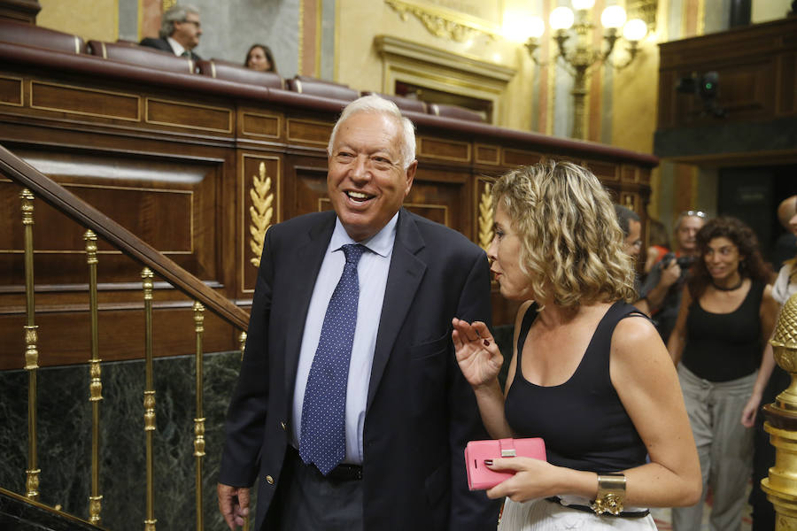 El ministro de Asuntos Exteriores en funciones, José Manuel García-Margallo, antes del inicio de la segunda votación 