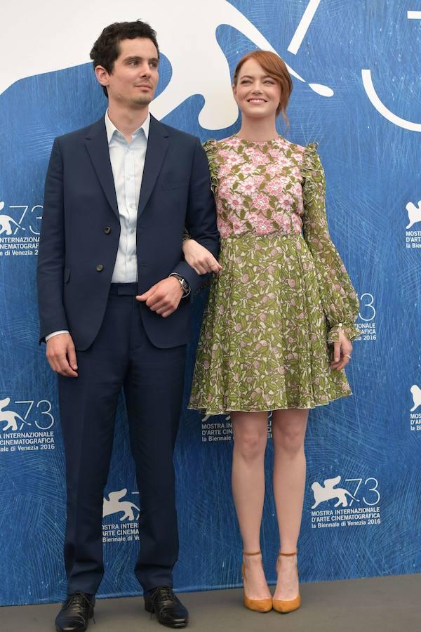 Emma Stone y el director Damien Chazelle. 