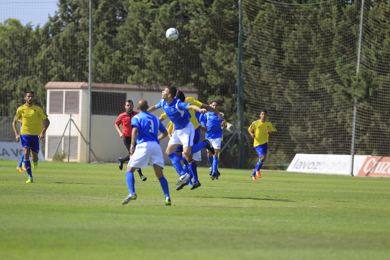 Las imágenes del Cádiz B - Xerez CD (1-0)