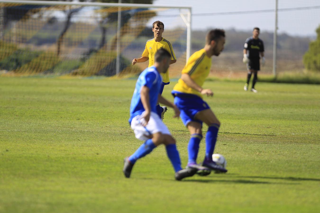 Las imágenes del Cádiz B - Xerez CD (1-0)