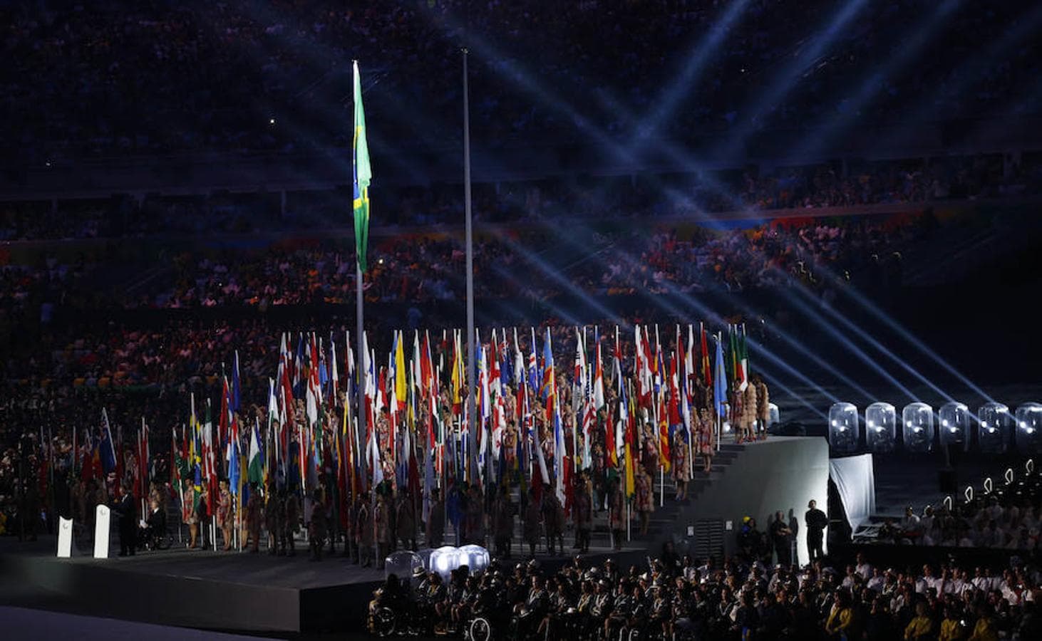 206 países. Todos los Comités Olímpicos registrados han mandado al menos un atleta, siendo las delegaciones más numerosas las de EE.UU. China o Alemania