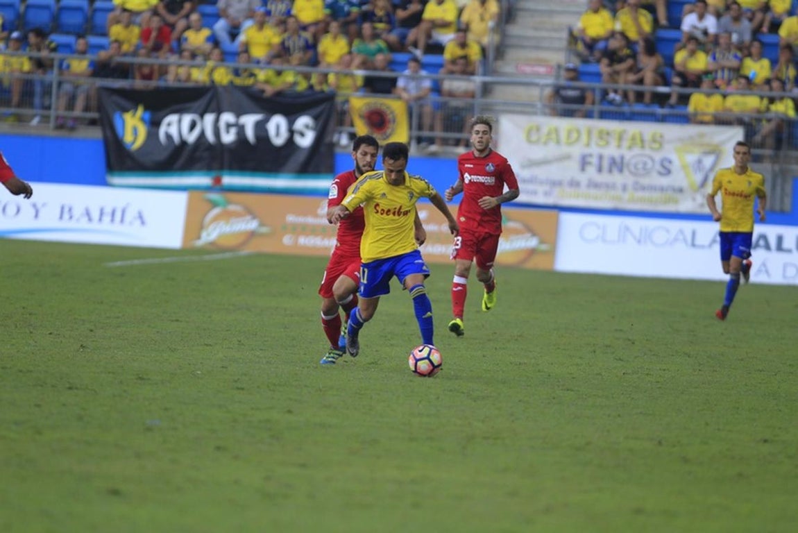 Las imágenes del Cádiz 3 -0 Getafe (II)