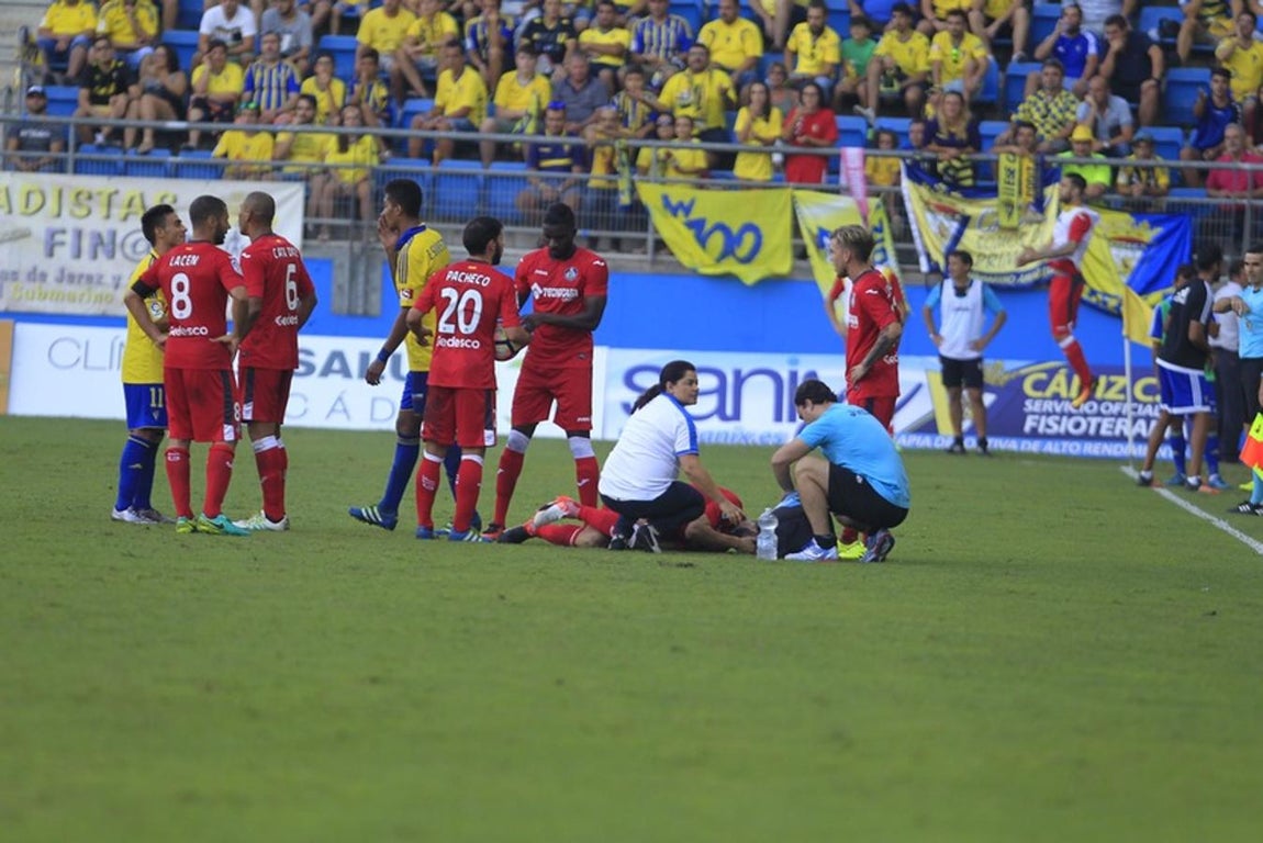 Las imágenes del Cádiz 3 -0 Getafe (II)