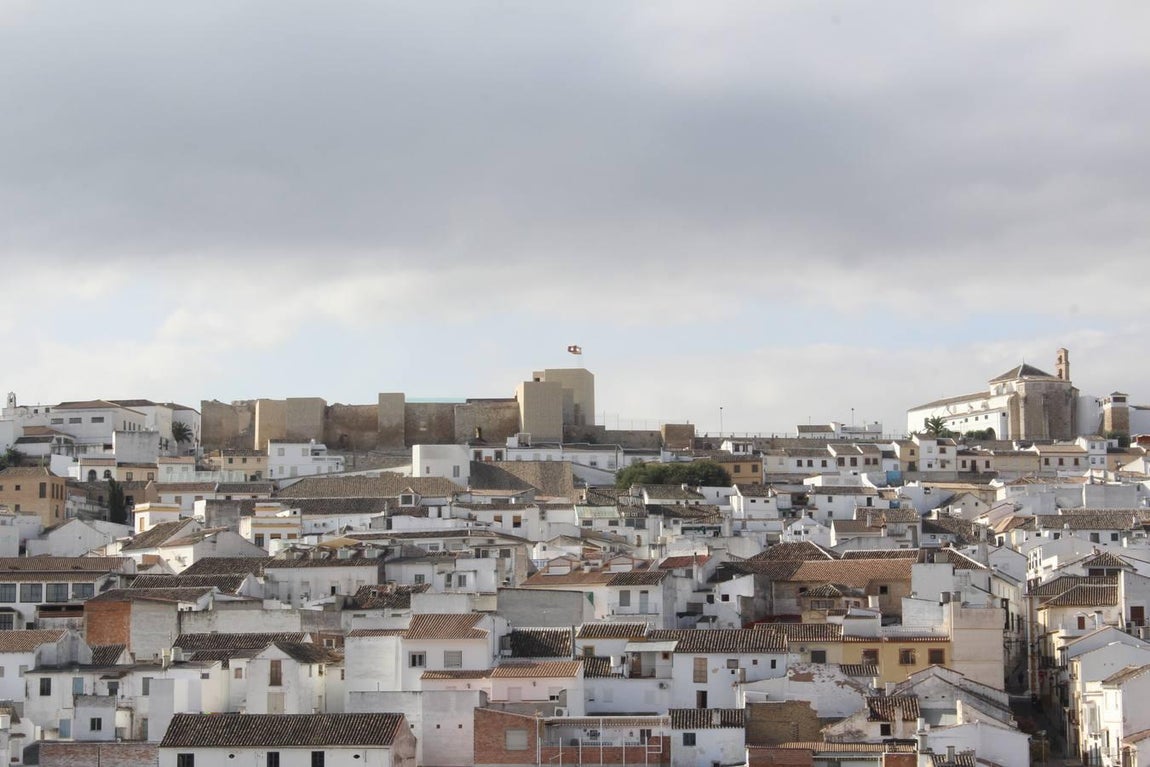 El rehabilitado castillo medieval de Baena, en imágenes