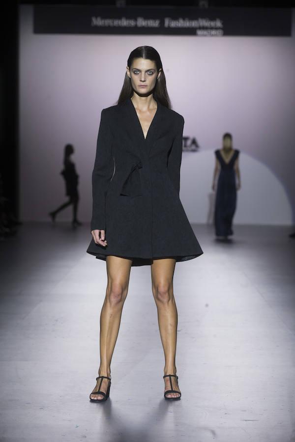 MBFWM 2017: Lo mejor del desfile de Roberto Torretta