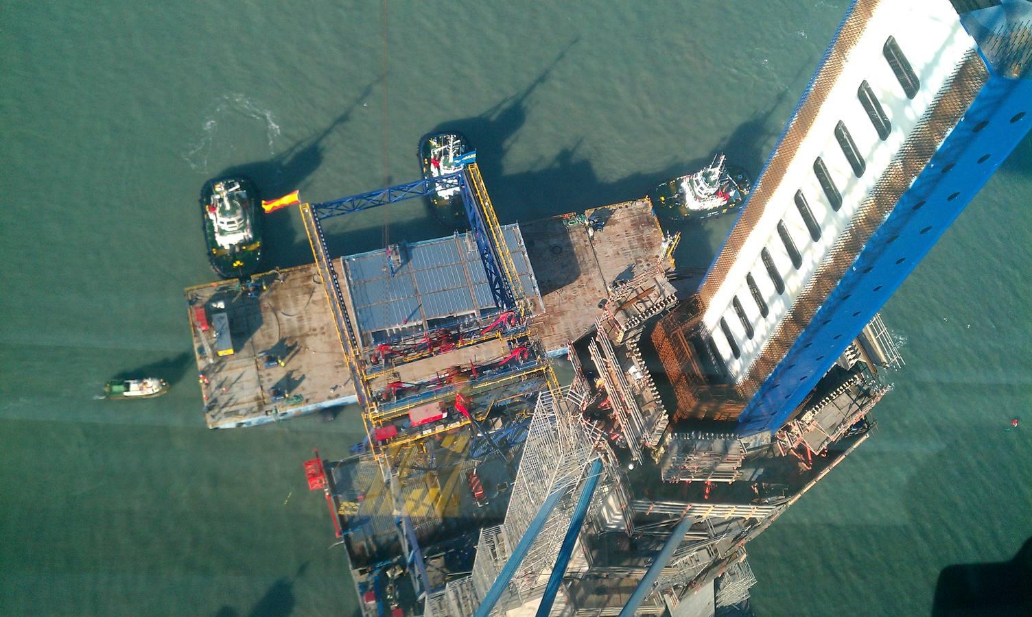 Vistas de las obras del Segundo Puente desde la grúa de la pila 12