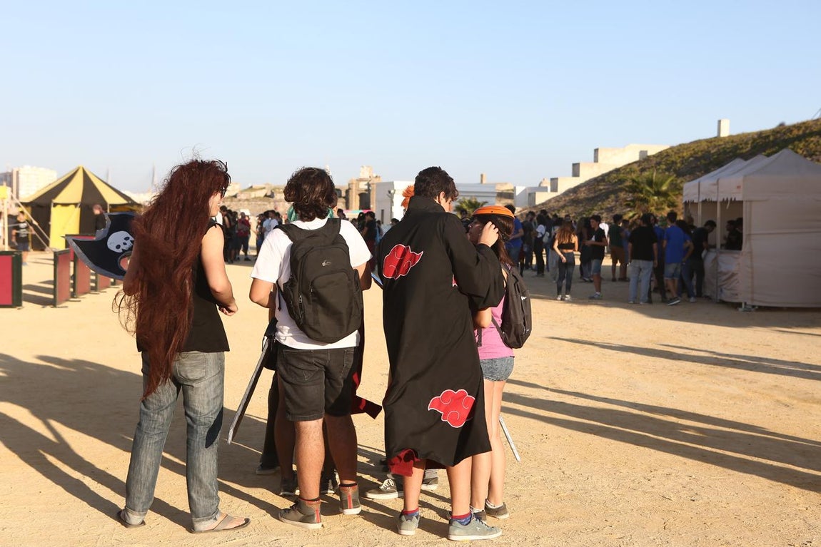 Fotos: Las bodas frikis llegan al Festival Manga de Cádiz