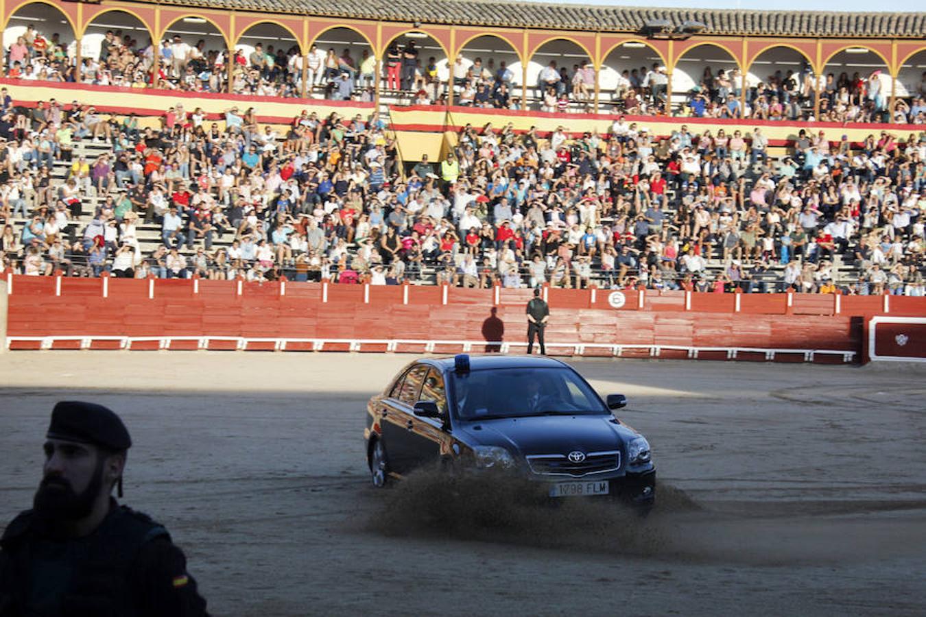 La Guardia Civil abarrota de público la plaza de toros