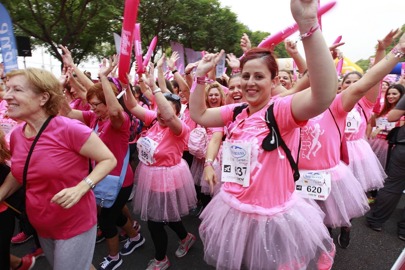 Doce mil corredoras baten récord de participación en la prueba sevillana