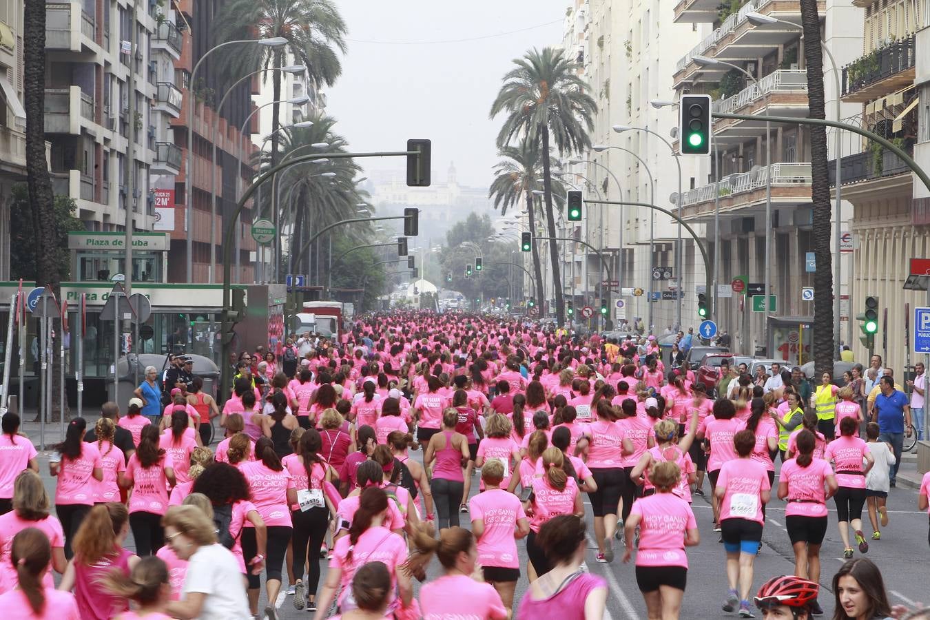 Doce mil corredoras baten récord de participación en la prueba sevillana