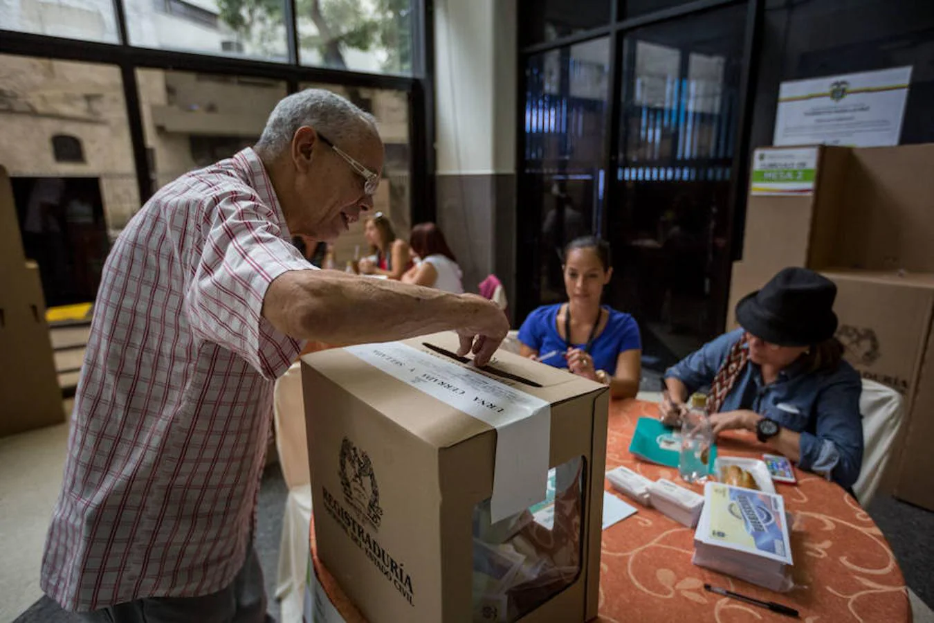 Votación en una jornada histórica para Colombia