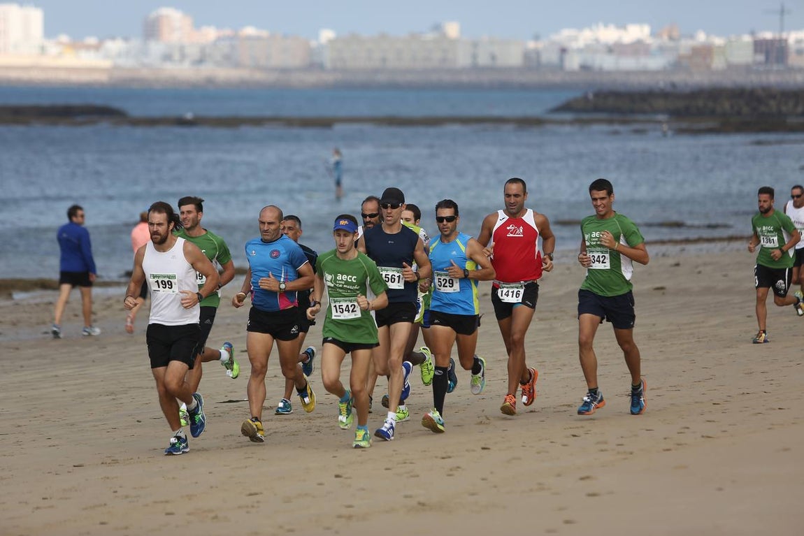 Carrera contra el Cáncer celebrada en Cádiz