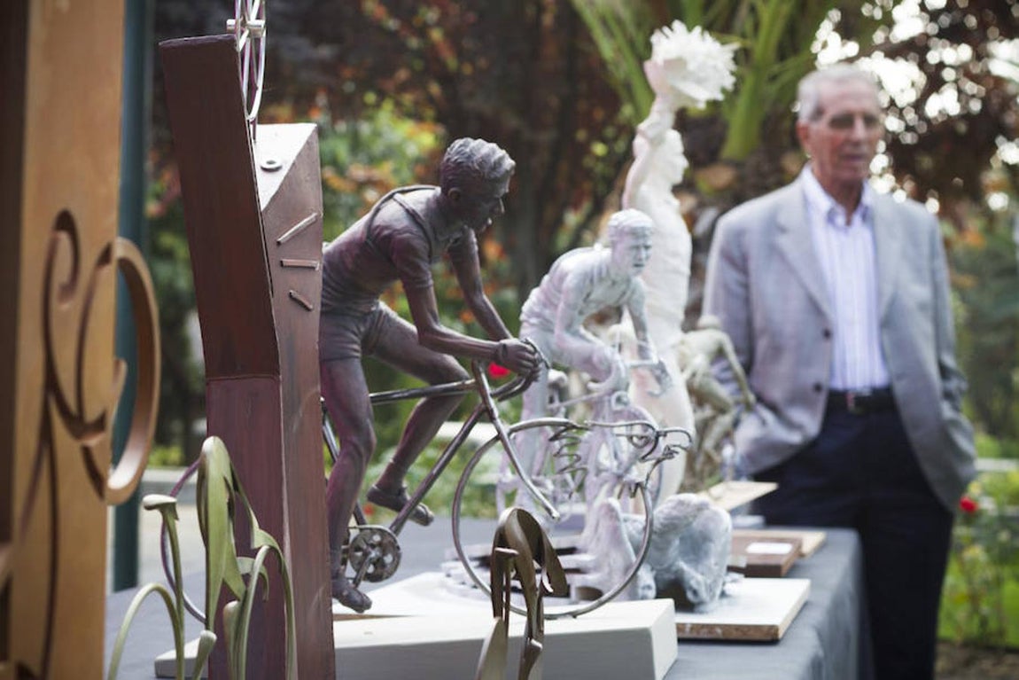 En imágenes: Los proyectos de la escultura de Bahamontes