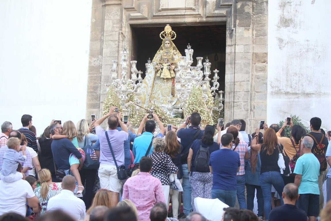 Cádiz celebra la Virgen del Rosario