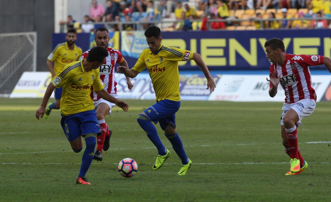 Las imágenes del partido Cádiz CF - Girona FC