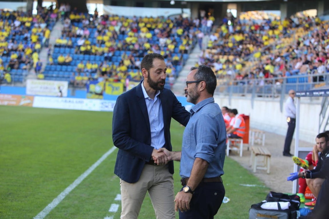Las imágenes del partido Cádiz CF - Girona FC