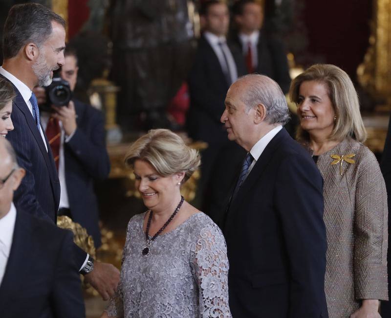 Jorge Fernández Díaz, ministro del Interior en funciones, ha sido uno de los representantes del Gobierno que ha acudido a la recepción. 