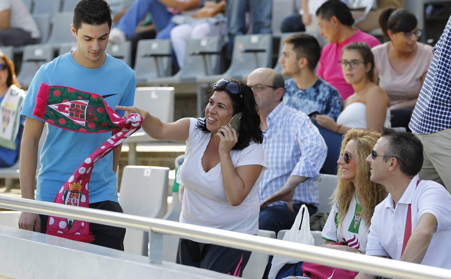 Las imágenes de la grada en el Córdoba CF-Sevilla Atlético