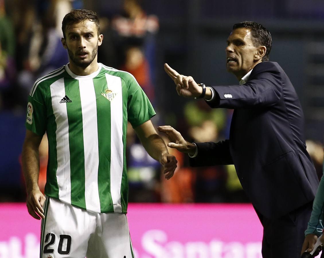 Las mejores imágenes de la victoria del Betis frente al Osasuna