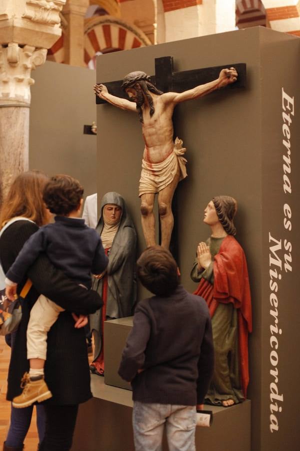 La exposición de la Vera-Cruz, en imágenes