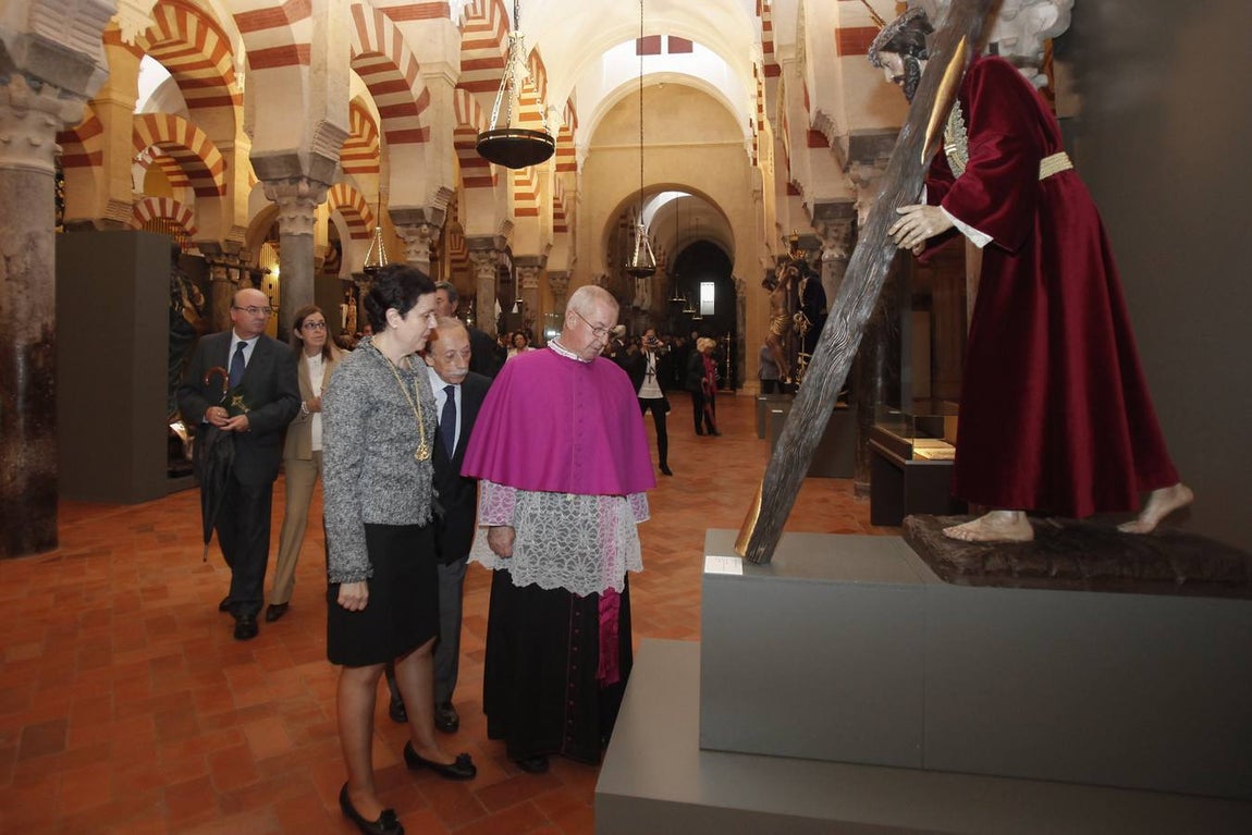 La exposición de la Vera-Cruz, en imágenes