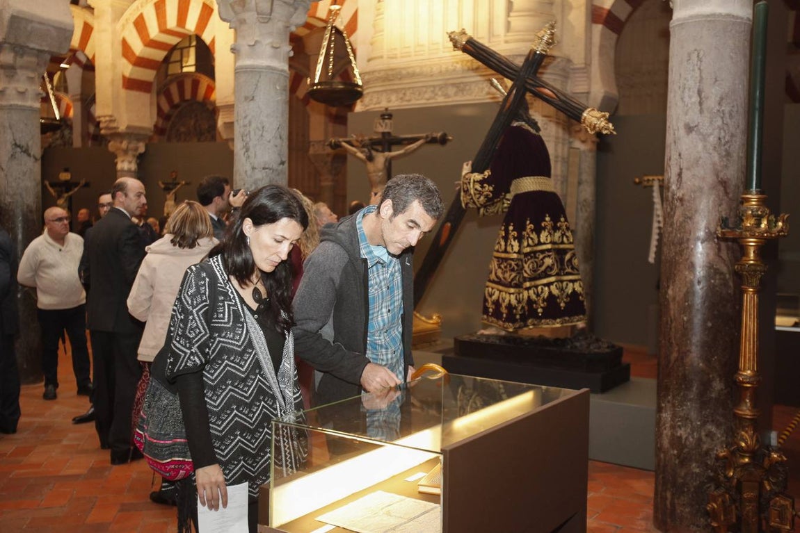 La exposición de la Vera-Cruz, en imágenes