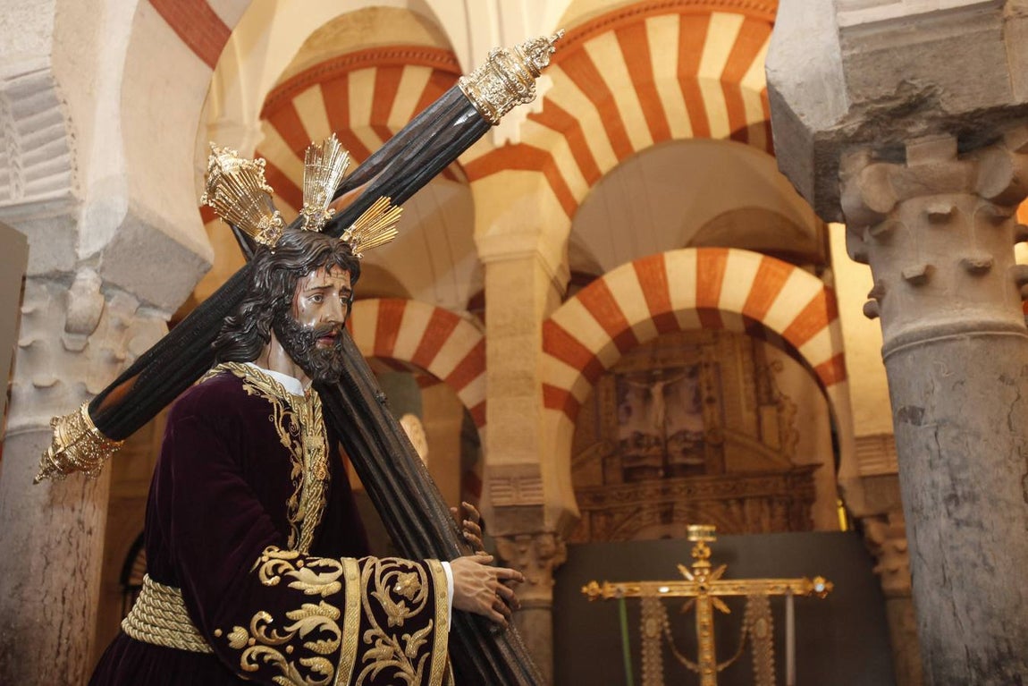 La exposición de la Vera-Cruz, en imágenes