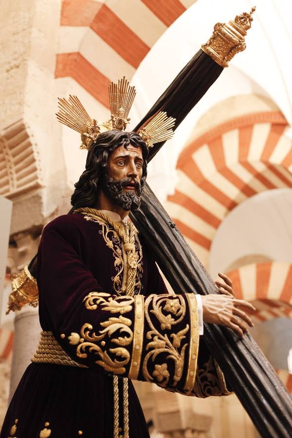 La exposición de la Vera-Cruz, en imágenes