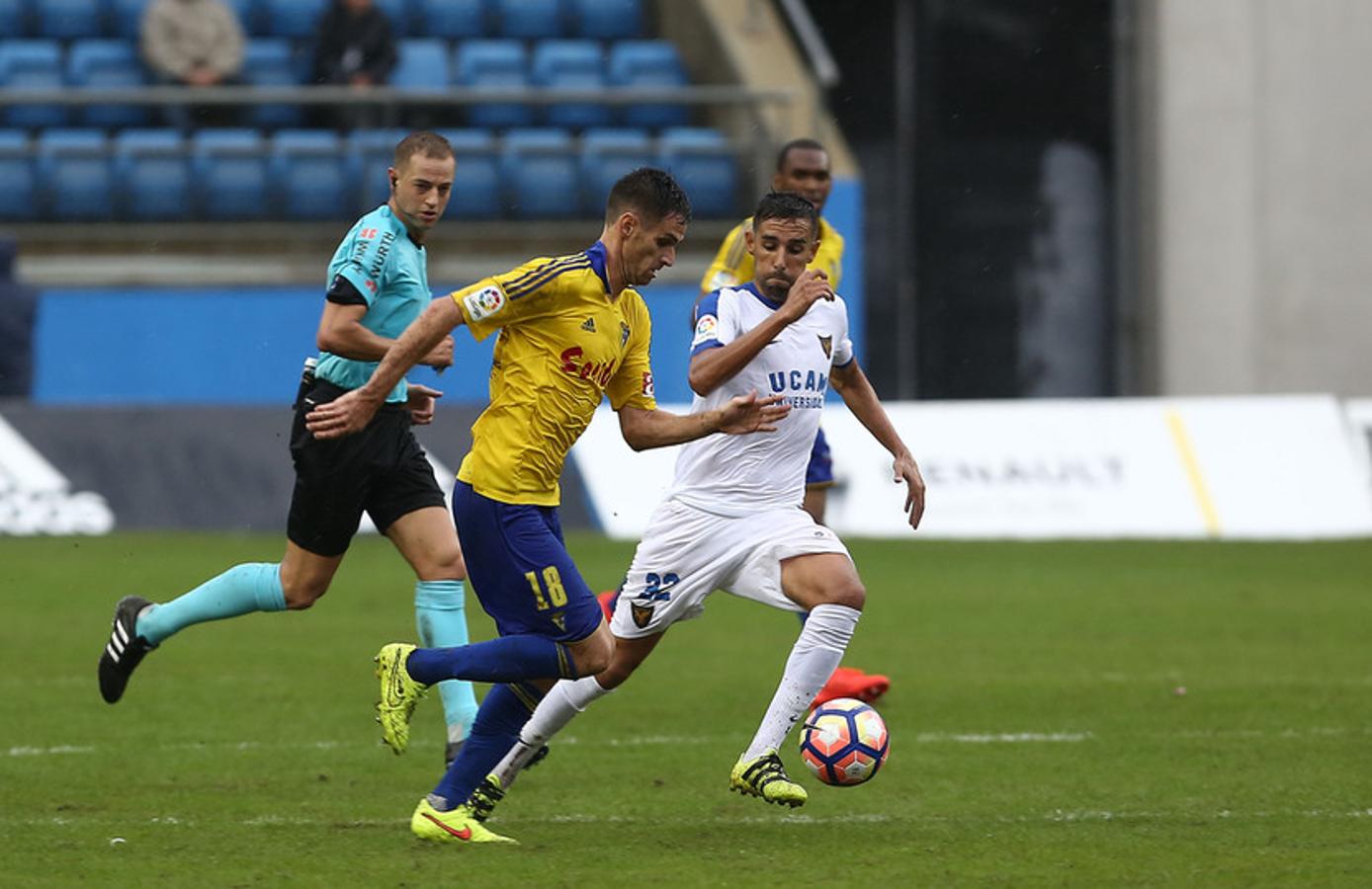 Las imágenes Cádiz CF-Ucam Murcia