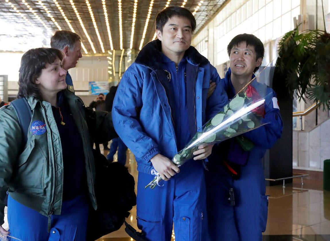 Agasajos tras 115 días en la Estación Espacial Internacional