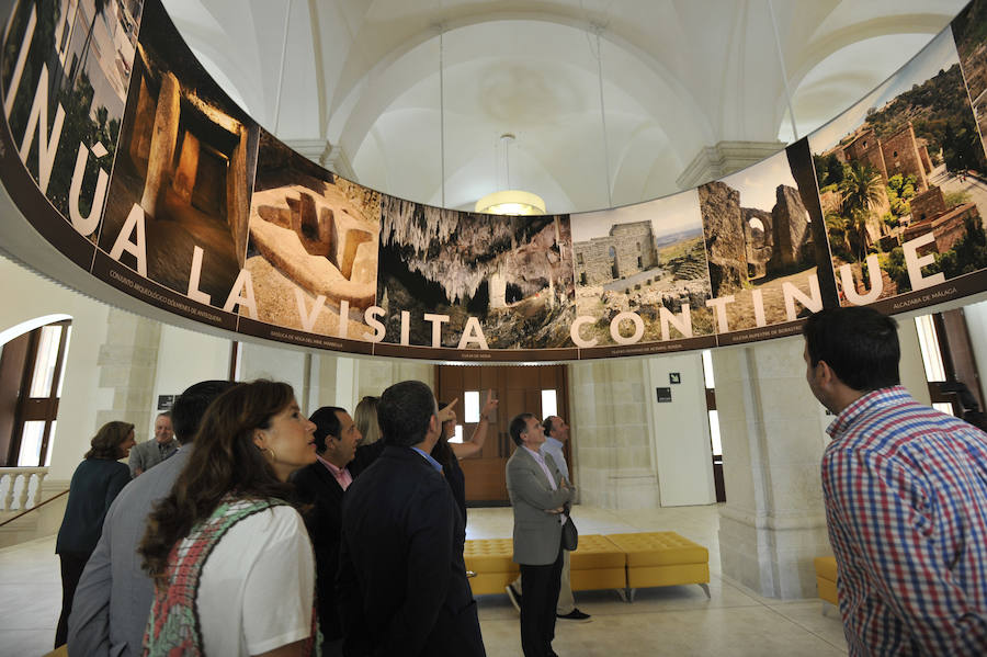 Sala en la que el Museo invita a continuar la visita por la ciudad. 