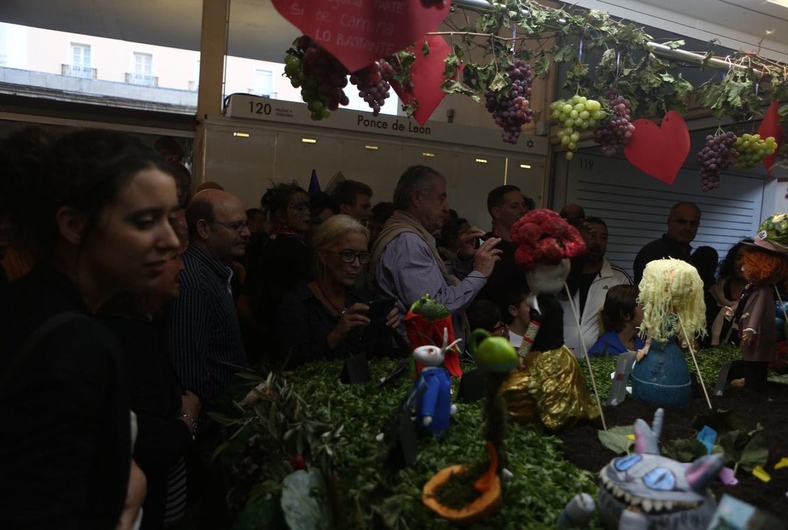 La festividad de Tosantos 2016 en Cádiz, en imágenes