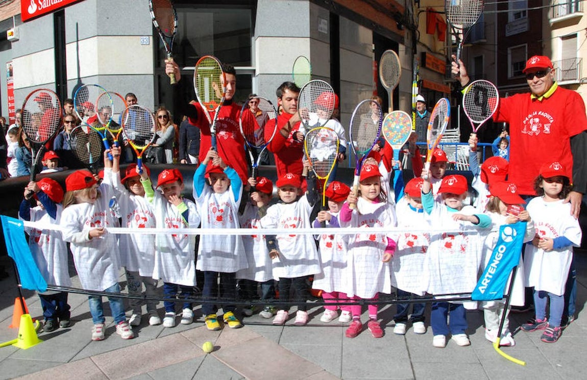 Más de 600 niños de toda la región en la XIV edición del Día de la Raqueta de Talavera