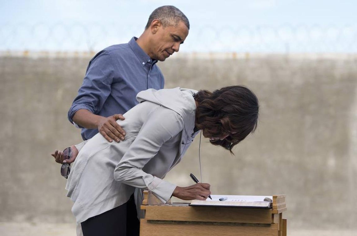 Juntos presentan la pareja más colaborativa, romántica, inteligente y relajada que ha estado en la Casa Blanca. 