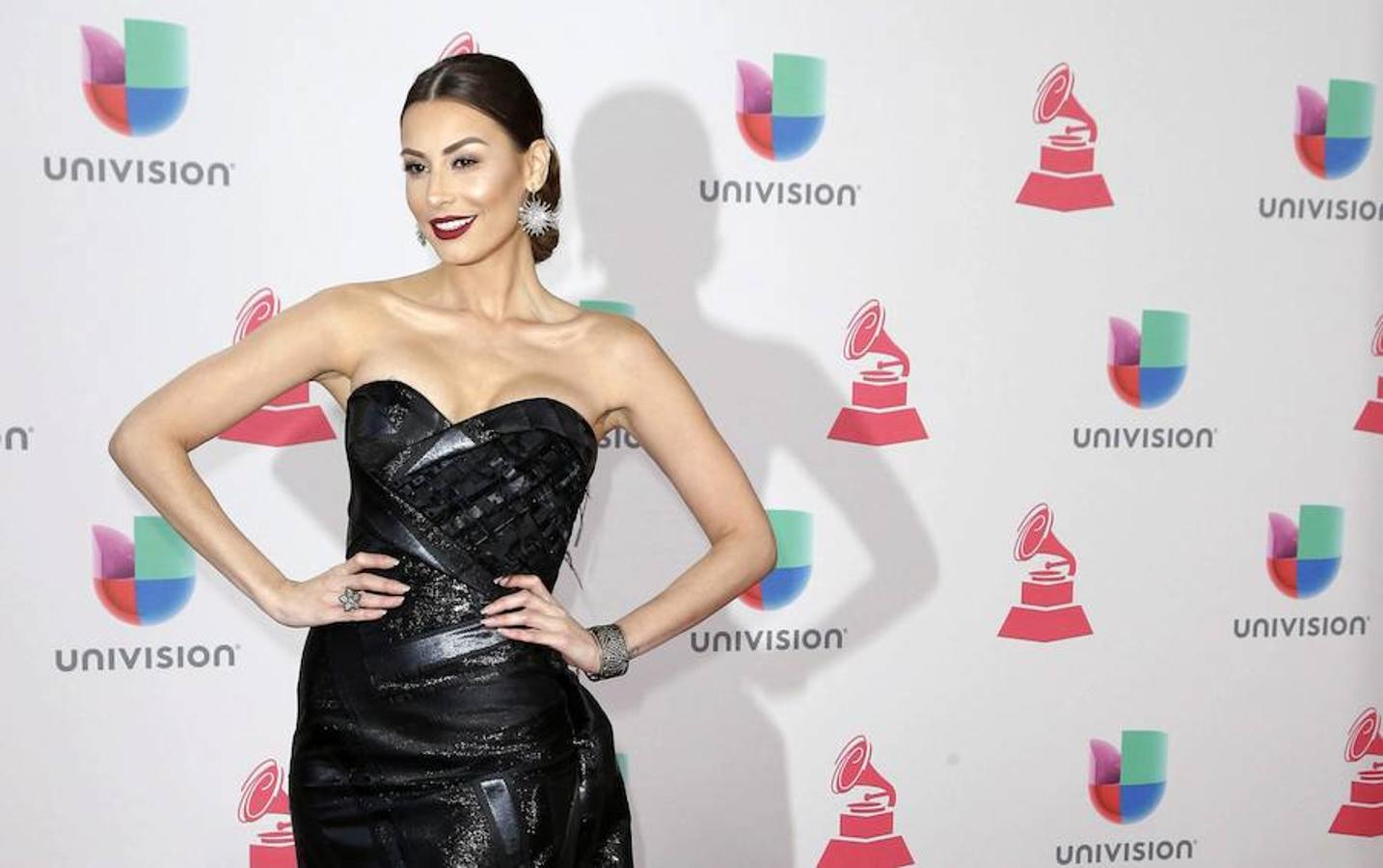 Natasha Bolivar, en la alfombra roja. 