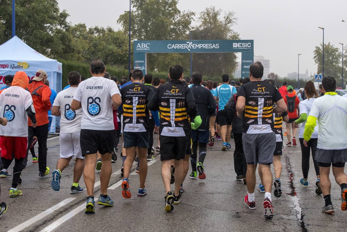 La I Carrera de Empresas ESIC-ABC de Sevilla, en imágenes