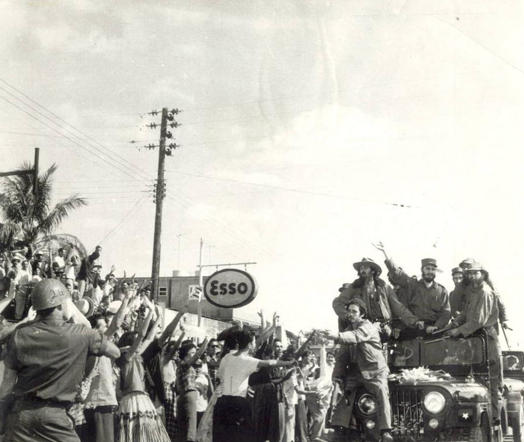 Momento de la entrada de Fidel y sus hombres en La Habana (1959). 