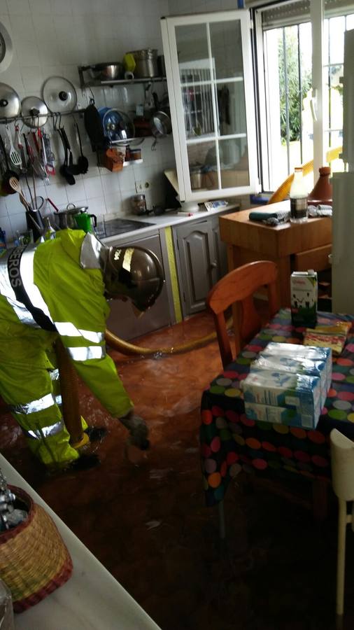 La lluvia inunda las zonas rurales de La Janda