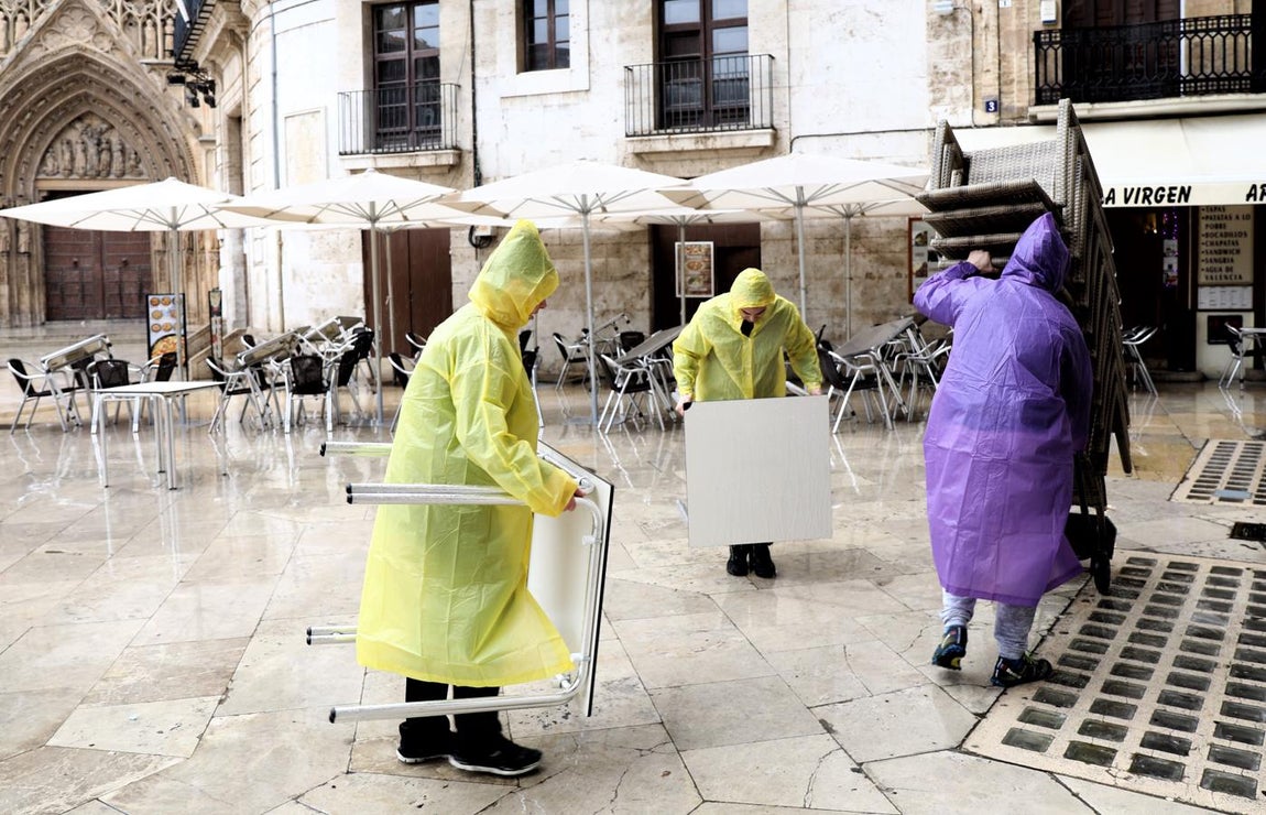Las lluvias mantienen en alerta amarilla a Valencia. 