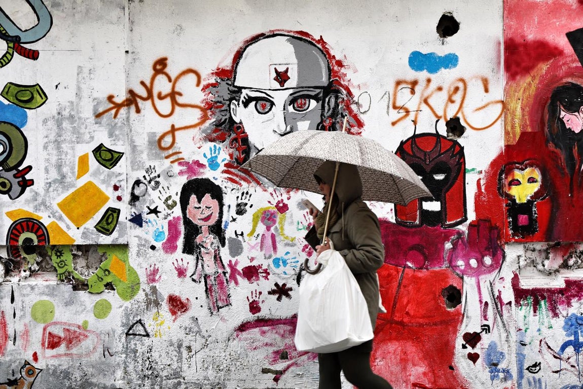 Las lluvias mantienen en alerta amarilla a Valencia. 