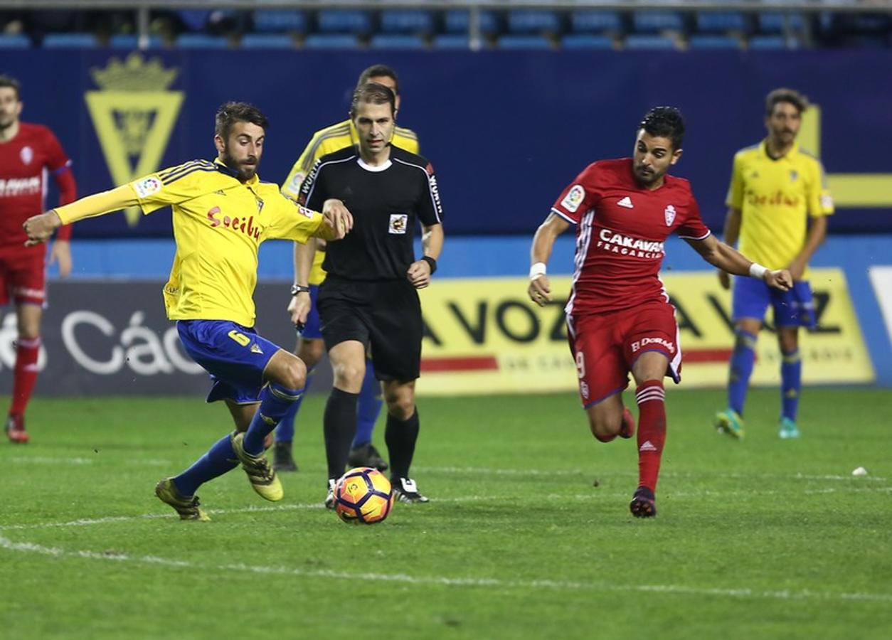 Las imágenes del Cádiz CF- Real Zaragoza